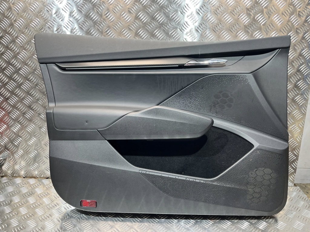 фото №1, Обшивка дверь перед левый skoda enyaq lf9r