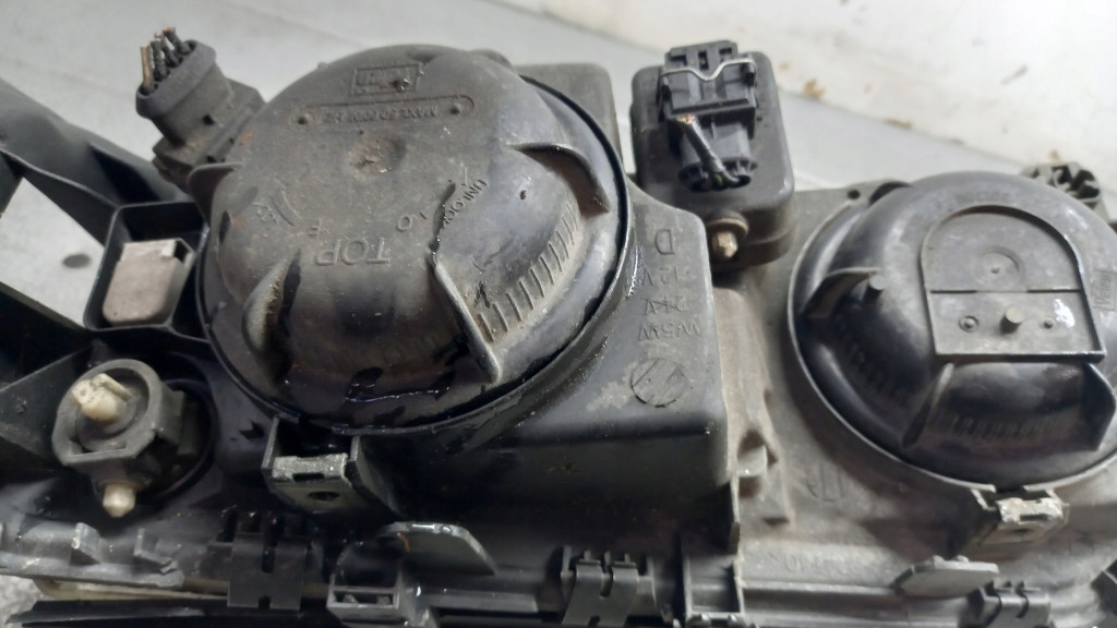 фото №10, Фара правый volvo s80 i 00r sedan 2.9b