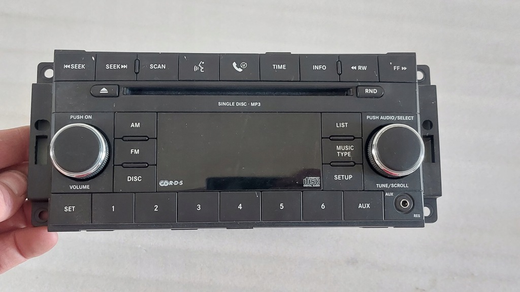 фото №2, Chrysler town & country радио cd