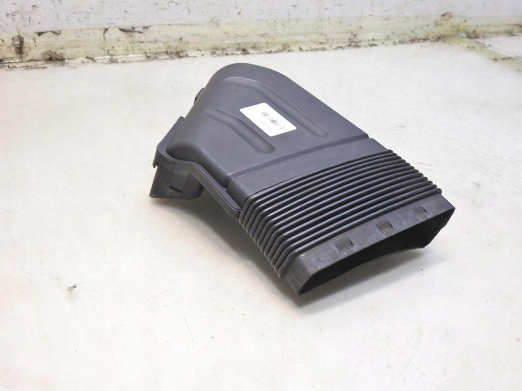 фото №6, Впуск воздухозаборник воздуха audi a4 b7 2.0 tfsi 8e0129617d