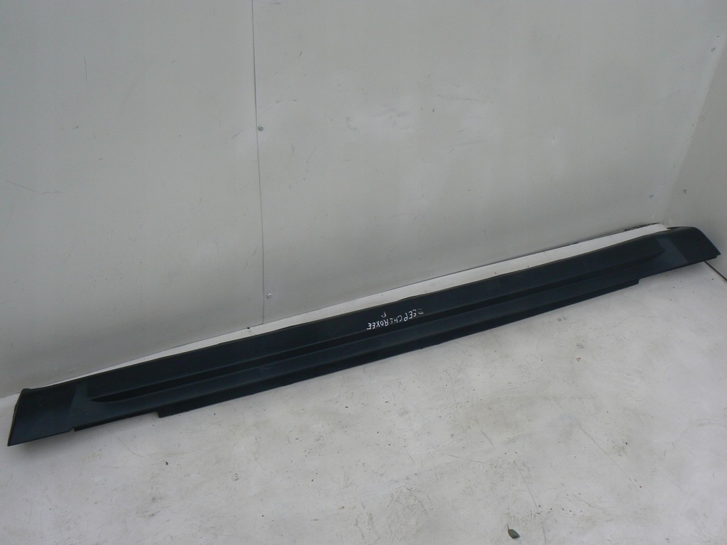 фото №1, Grand cherokee iii wk молдинг порог правая