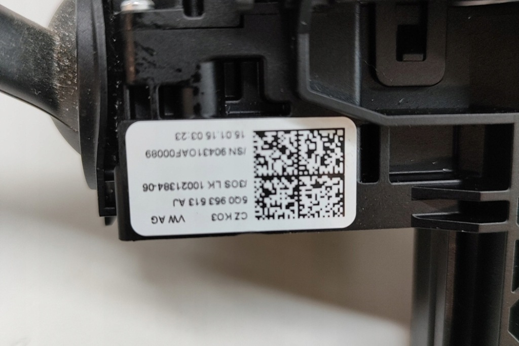 фото №9, Volkswagen golf mk7 переключатель поворотники дворник 5q0953549c 2.00