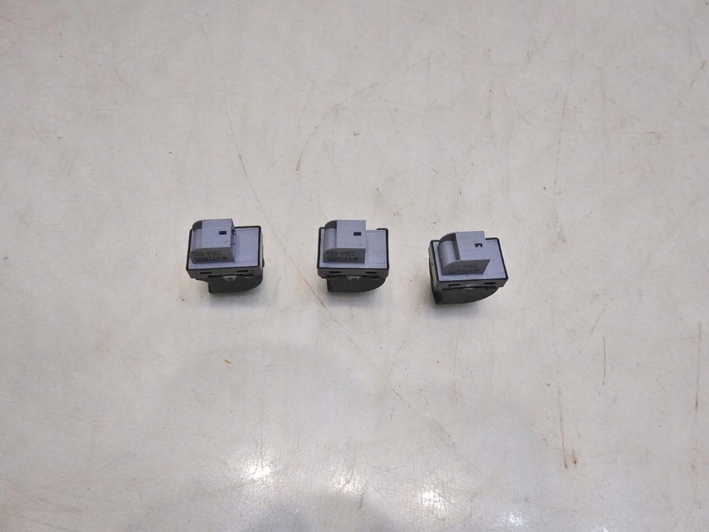 фото №7, Кнопка скло audi a3 8p 4f0959855