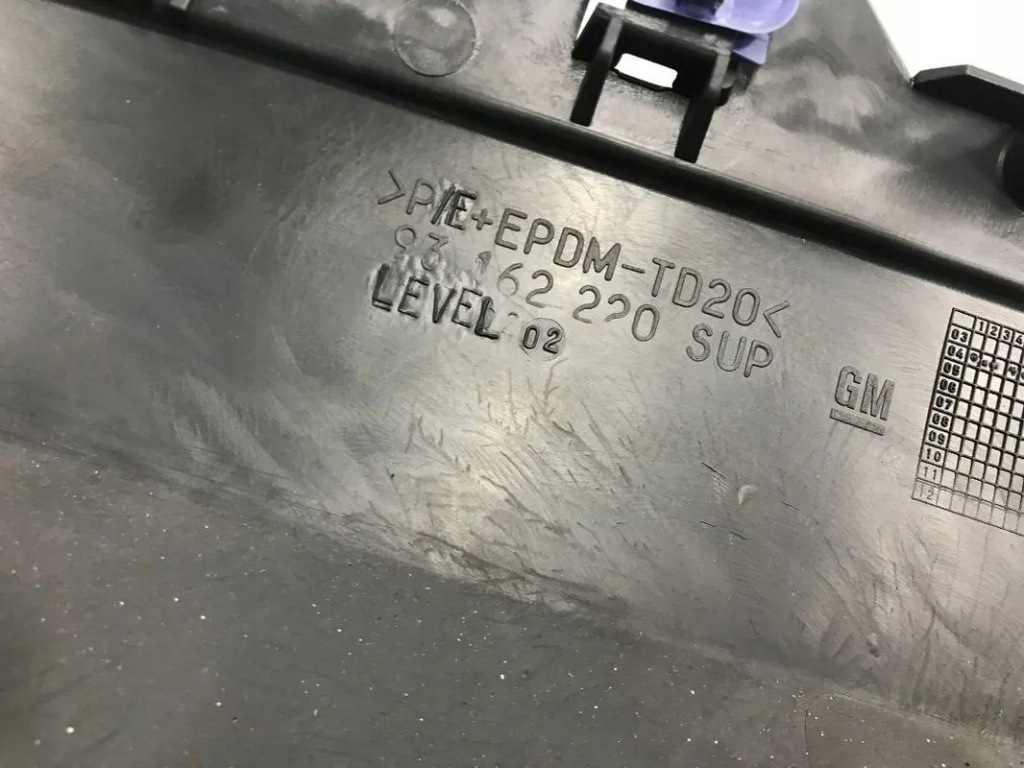 Обшивка opel tigra b 04-09 бардачок сітка багажник Ціна