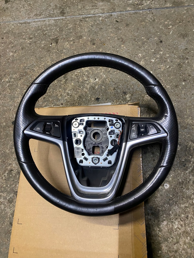 фото №1, Воздуховод opel insignia a