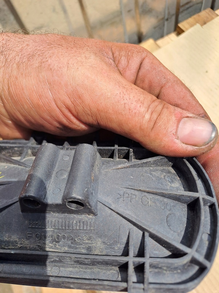 фото №5, Заглушка фара mazda 6 i f014002522