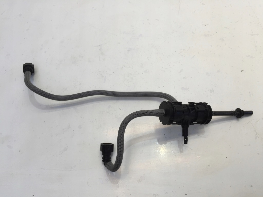 фото №1, Citroen c4 iii 1.2 thp 2021 клапан шланг пального