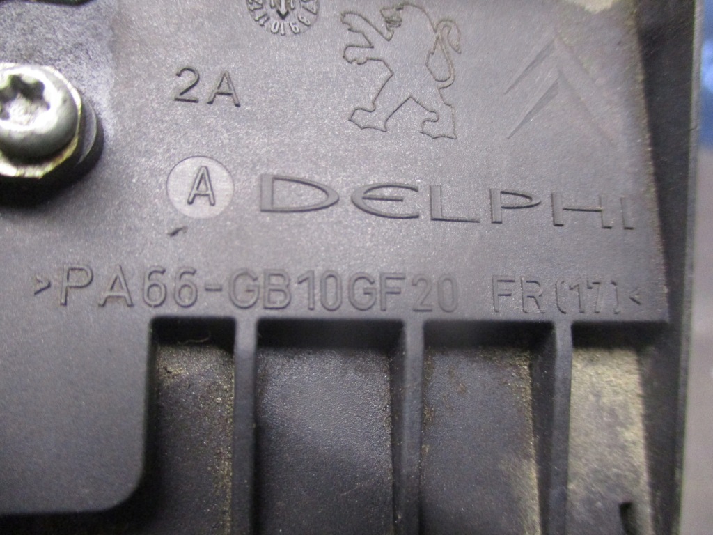 Коробка предохранителей 9666527580 peugeot 3008 09-14r. Недорого