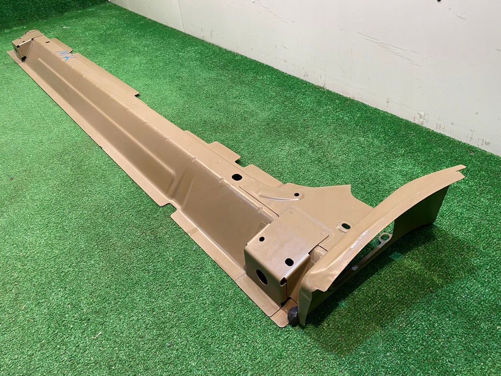 фото №4, Tesla model 3 обшивка порог внутреннее порог левый