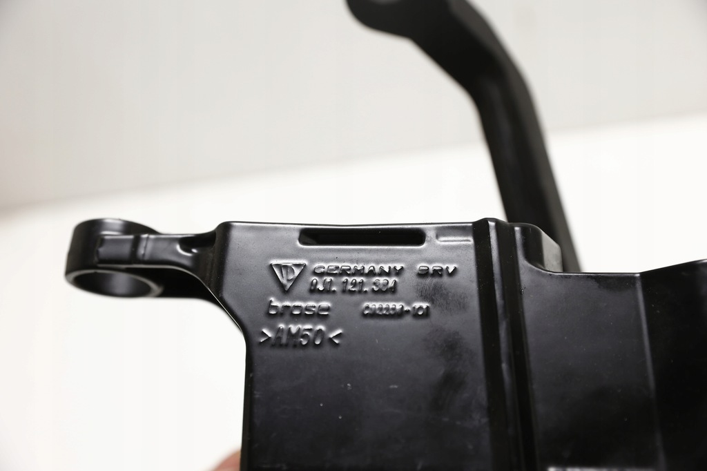 фото №5, Корпус вентилятора porsche taycan 9j1 права ідеальний стан