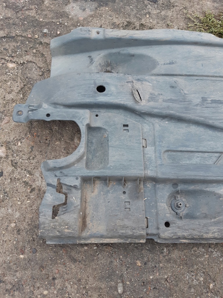 фото №14, Audi a3 8v захист плита підлога підвіска права 5q0825202l