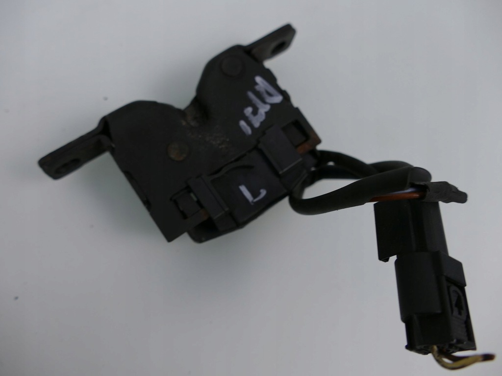 фото №1, Mercedes slk r171 замок капот лівий засувка