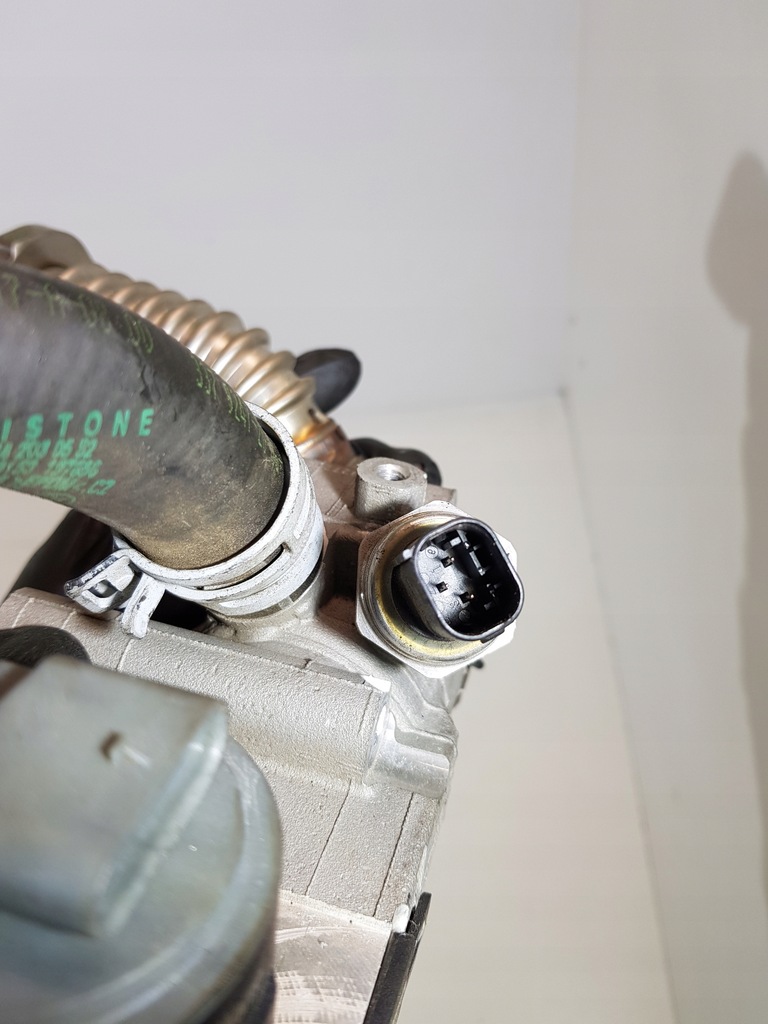 фото №9, Клапан egr a2741420519 mercedes w205 2.0 cgi