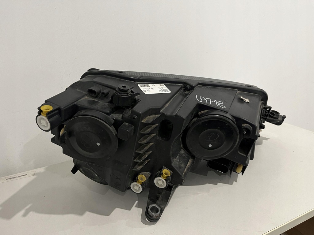 фото №12, Skoda karoq 57b лампа левый перед обычная h7