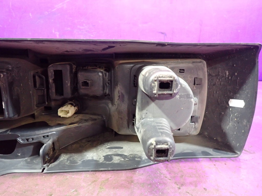 фото №8, Renault kangoo ii 07-13 підлокітник тунель середній 8200457030