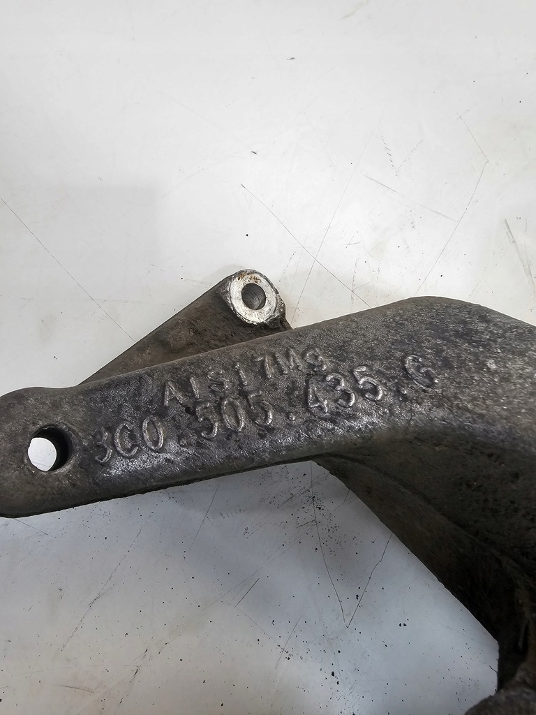 фото №6, Поворотний кулак лівий задня audi q3 8u quattro vw seat 3c0505435g