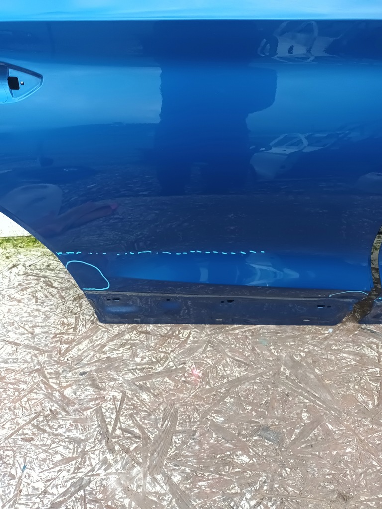 фото №12, Skoda enyaq правое задние дверь правый задняя