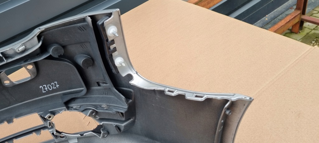 фото №11, Audi a4 b7 2004- бампер перед оригінал a020