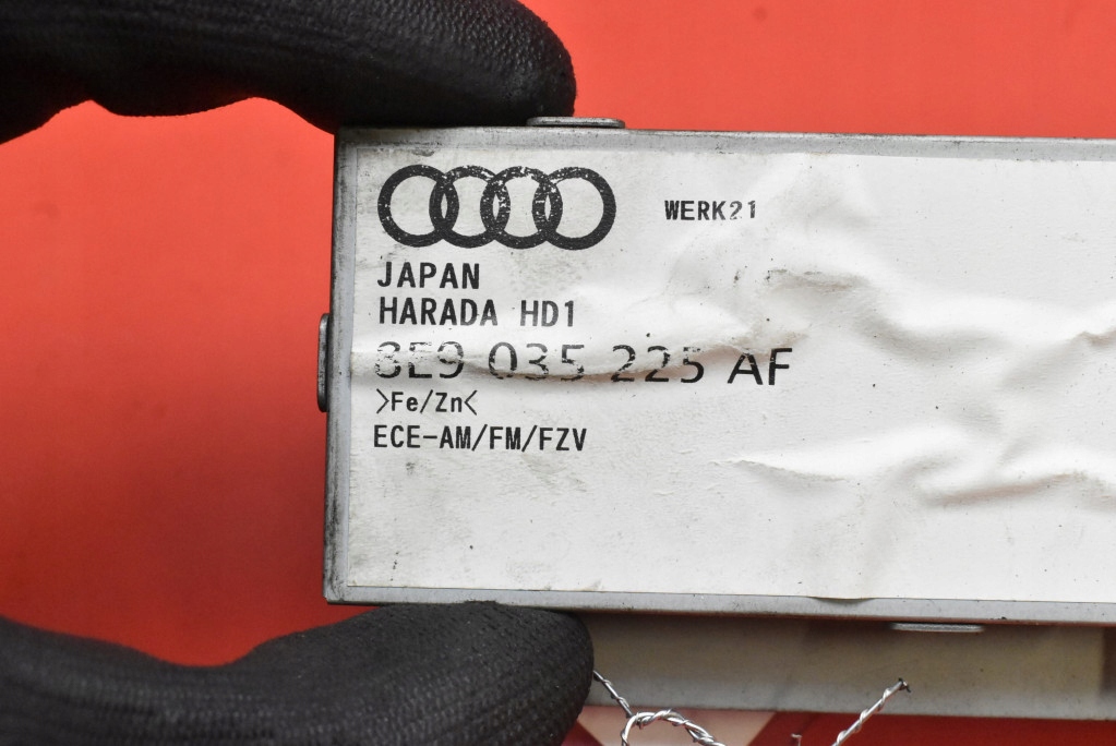 фото №7, Підсилювач антени 8e9035225af audi a4 b7 04-08