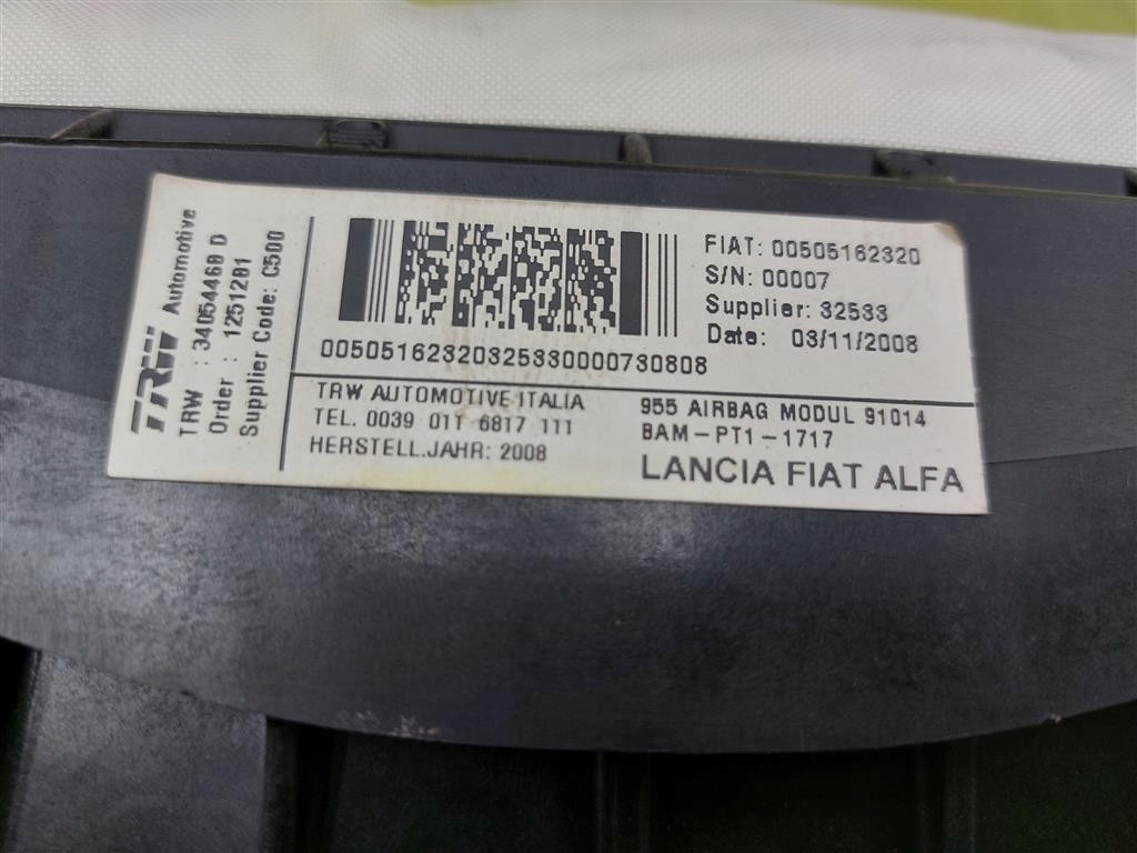 Купити Панель приладів alfa romeo mito 08-18 156080677 50511713 00505162320