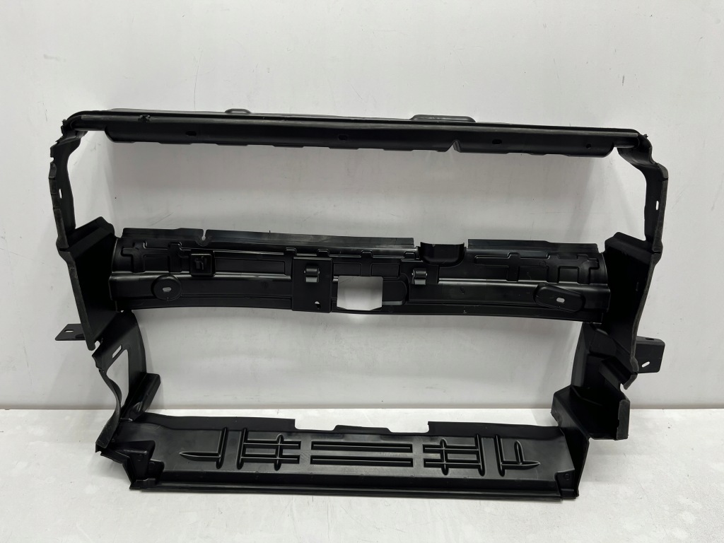 Bmw 4 g26 корпус радиатора Киев