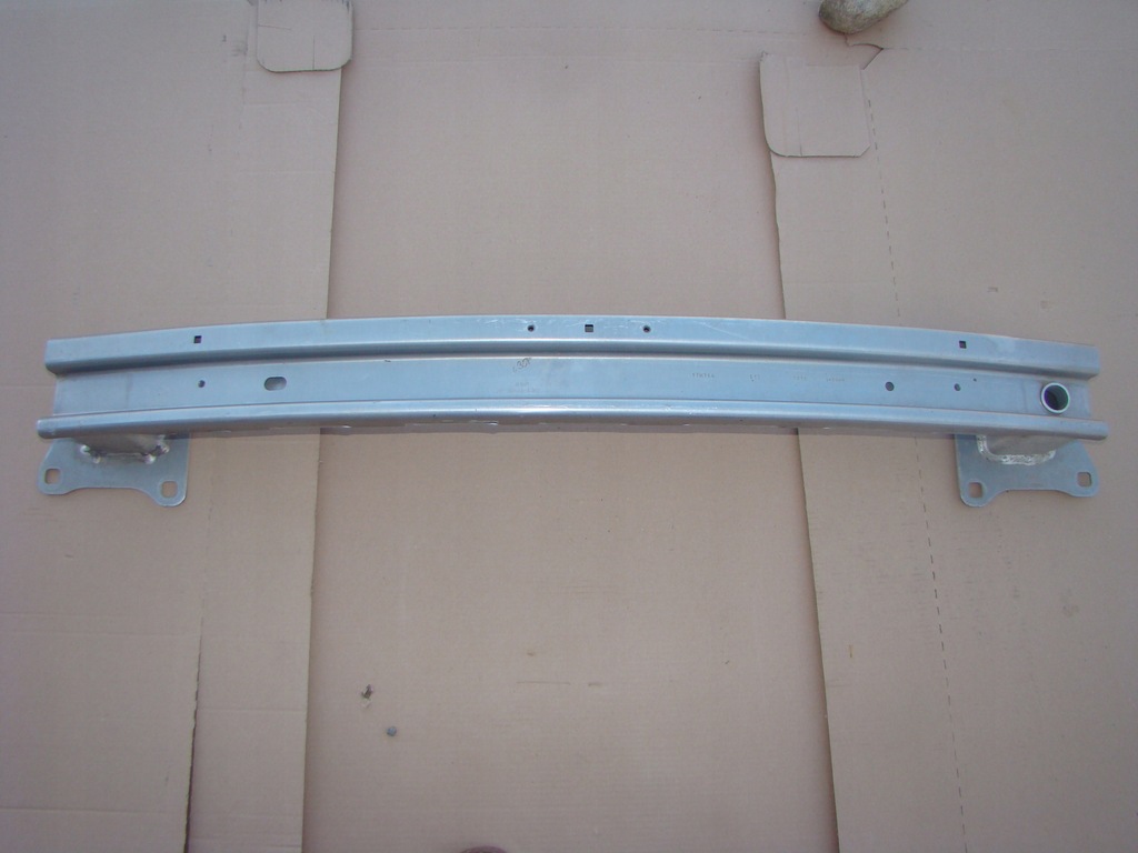 фото №1, Jaguar e-pace . балка задня