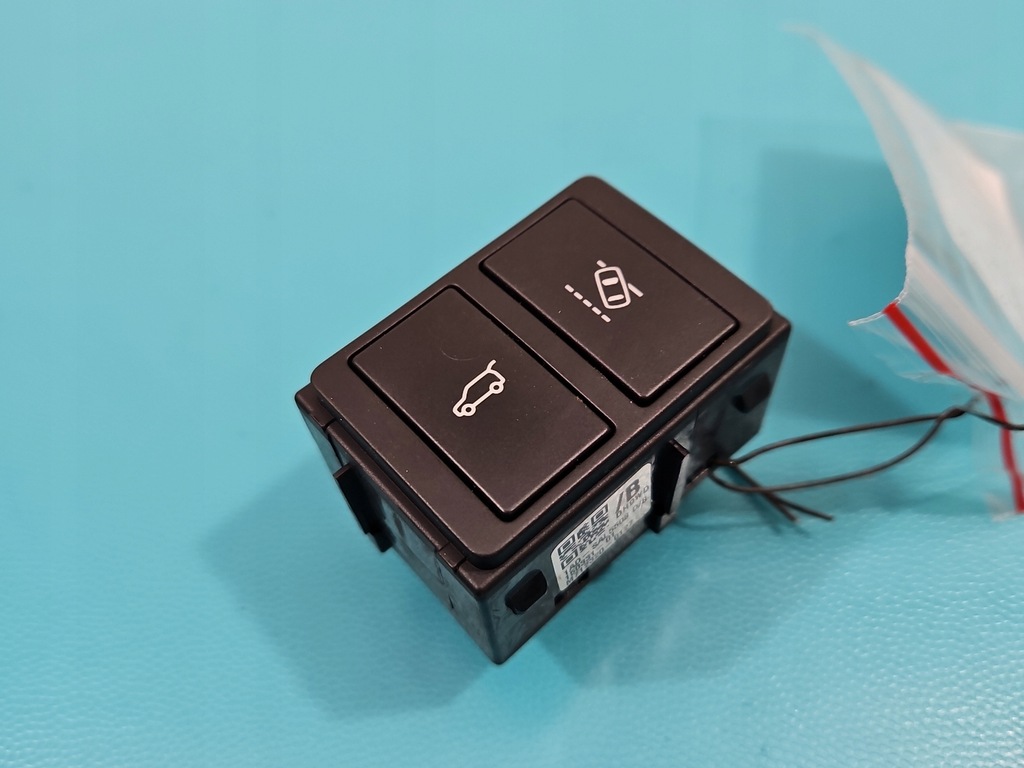 фото №1, Переключатель крышки land rover discovery sport 14-19