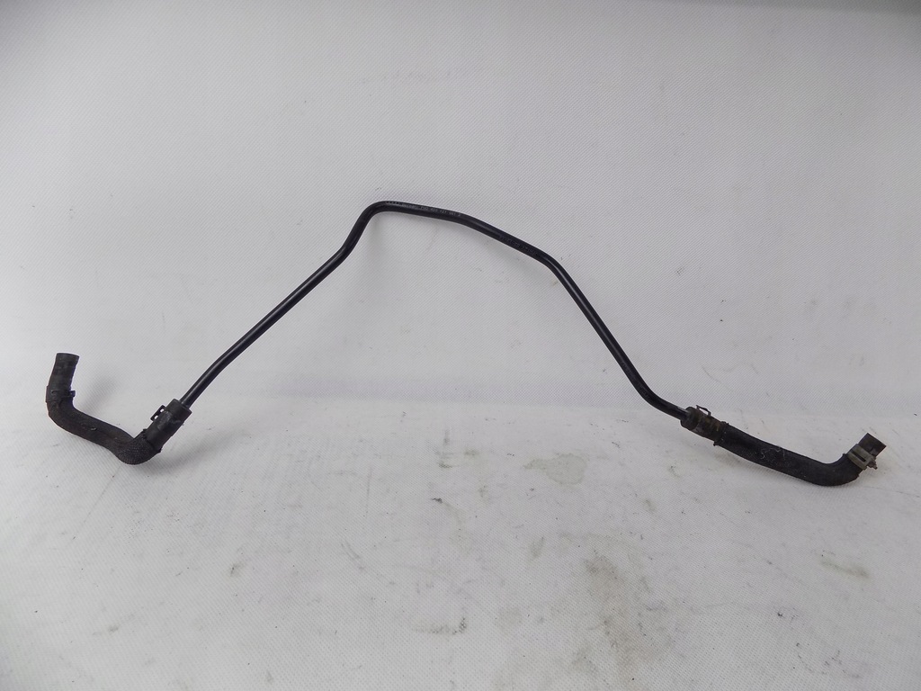 фото №1, Audi r8 4s шланг бачок 4s0121081d