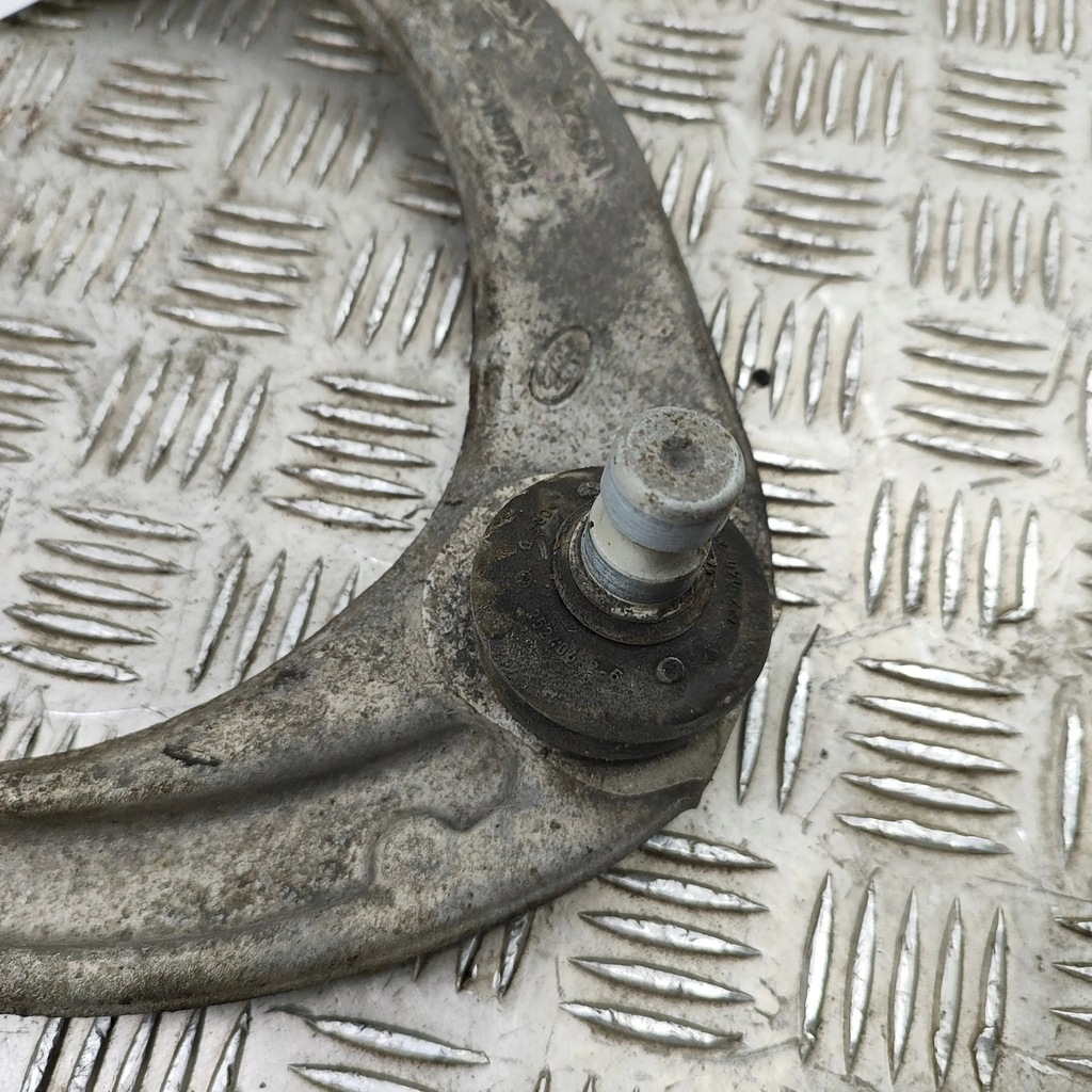 фото №8, Land rover range rover sport l494 2018 левая сторона нижний рычаг передний