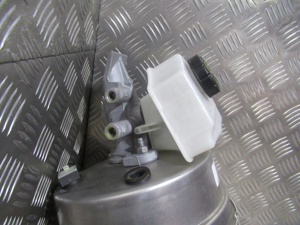 Насос тормозная усилитель тормозов тормозные mercedes g w463/4 a4634301200 в Украине