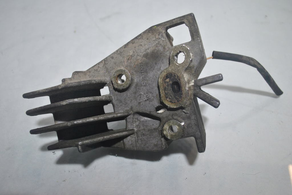 фото №5, Кронштейн впрыска dpf кронштейн renault scenic iii 8200771226