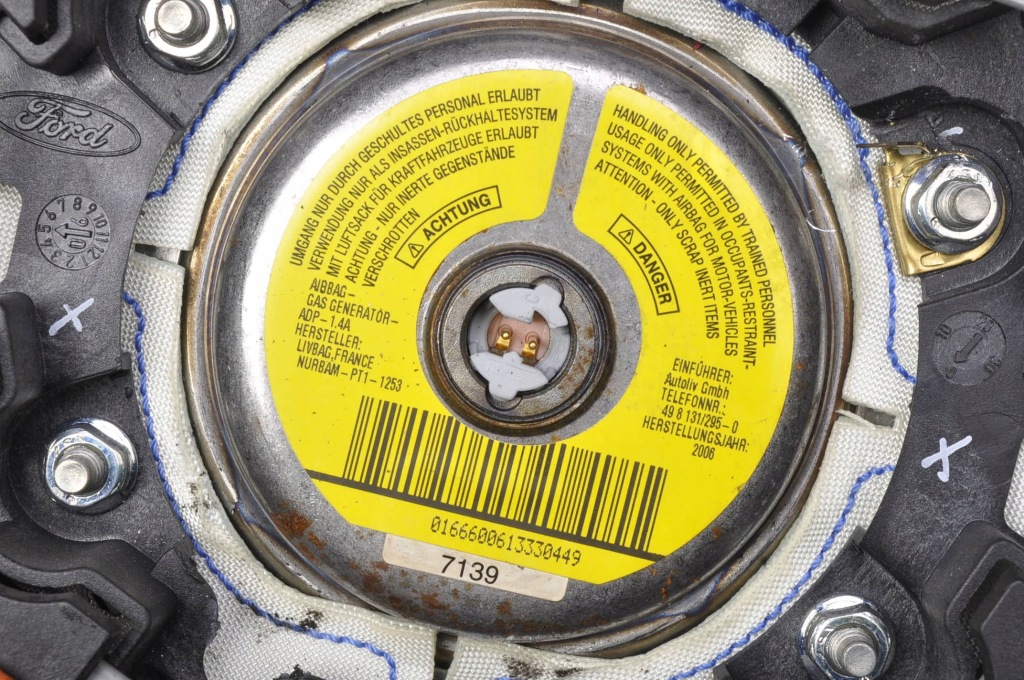 фото №8, Ford focus c-max подушка воздушная водителя подушка безопасности p1 6m51-r042b85-ab