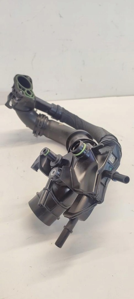 Mercedes w247 труба повітрозабірник повітря a2820905500 Оригінал