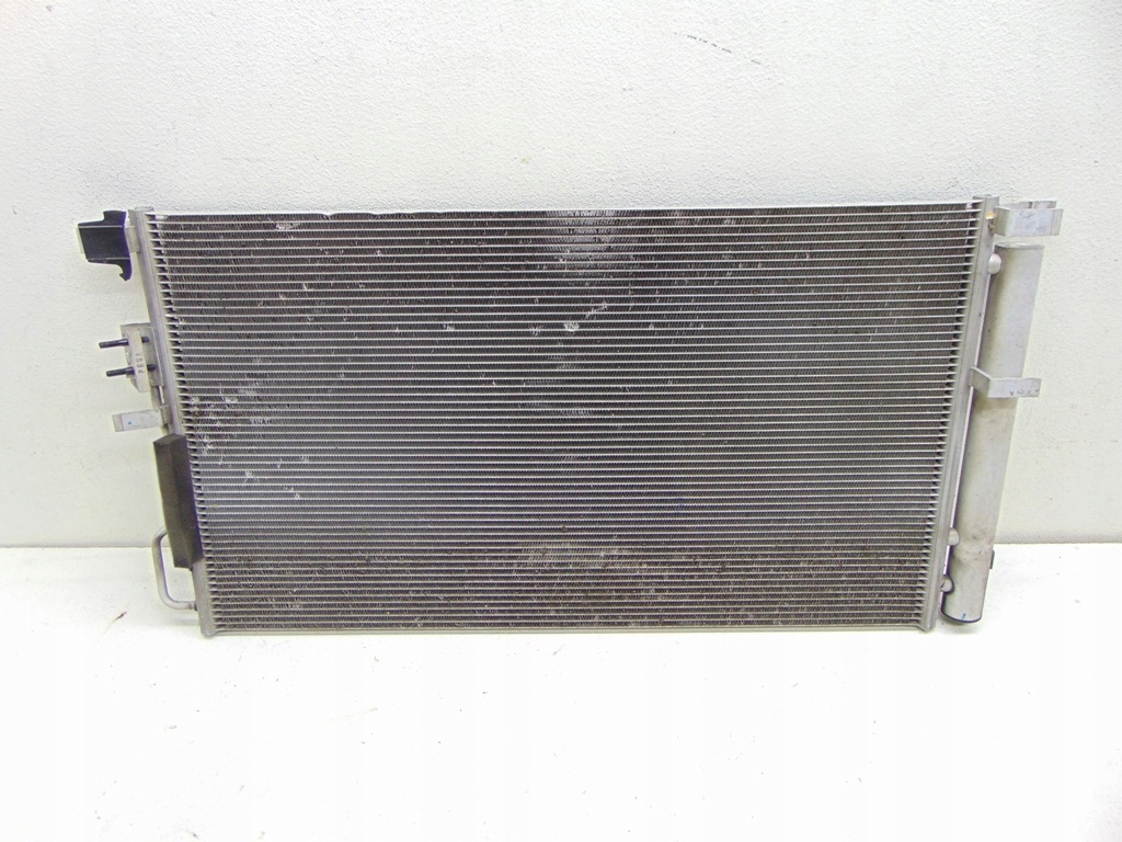фото №1, Радиатор кондиционера kia sportage iv f200nffbb0