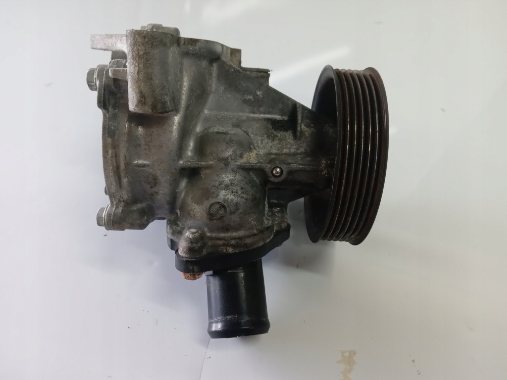 фото №6, Suzuki kizashi 2.4 4x4 насос воды