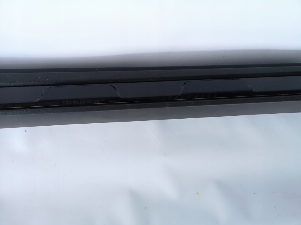 фото №13, Mercedes gla w156 amg- молдинг порог правая