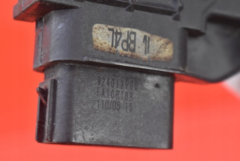 фото №8, Замок двері правий перед eu mazda 3 1 i bk 06r