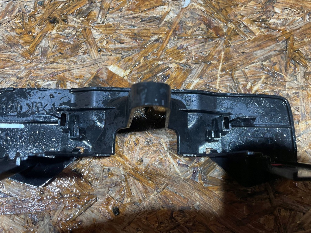 фото №7, Mazda 3 bp iv 4 19- защита замка капот