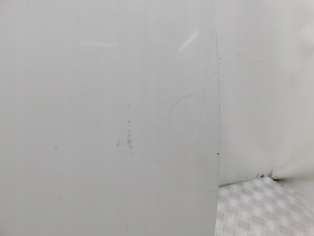 фото №11, Дверь правое задняя kpl. - toyota prius + plus w4 12-20