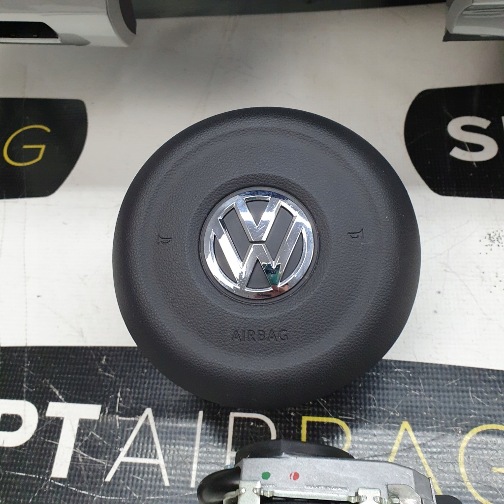 фото №7, Vw up панель приладів консоль подушки безпеки ремені подушка безпеки