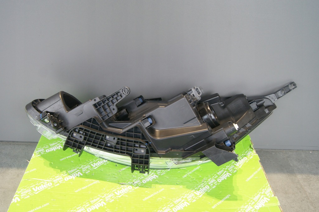 фото №9, Лампа nissan e nv200 правая europa