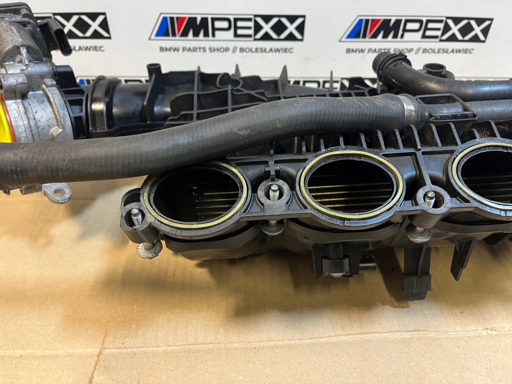 фото №9, Bmw x3 g01 x4 g02 g11 g30 коллектор впускной  дроссельная заслонка 8623324 72344186