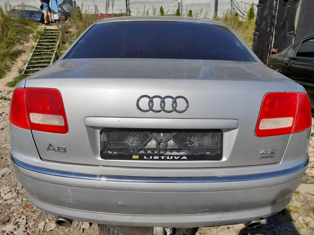 фото №13, Audi a8 d3 бампер задняя задний задний ly7w
