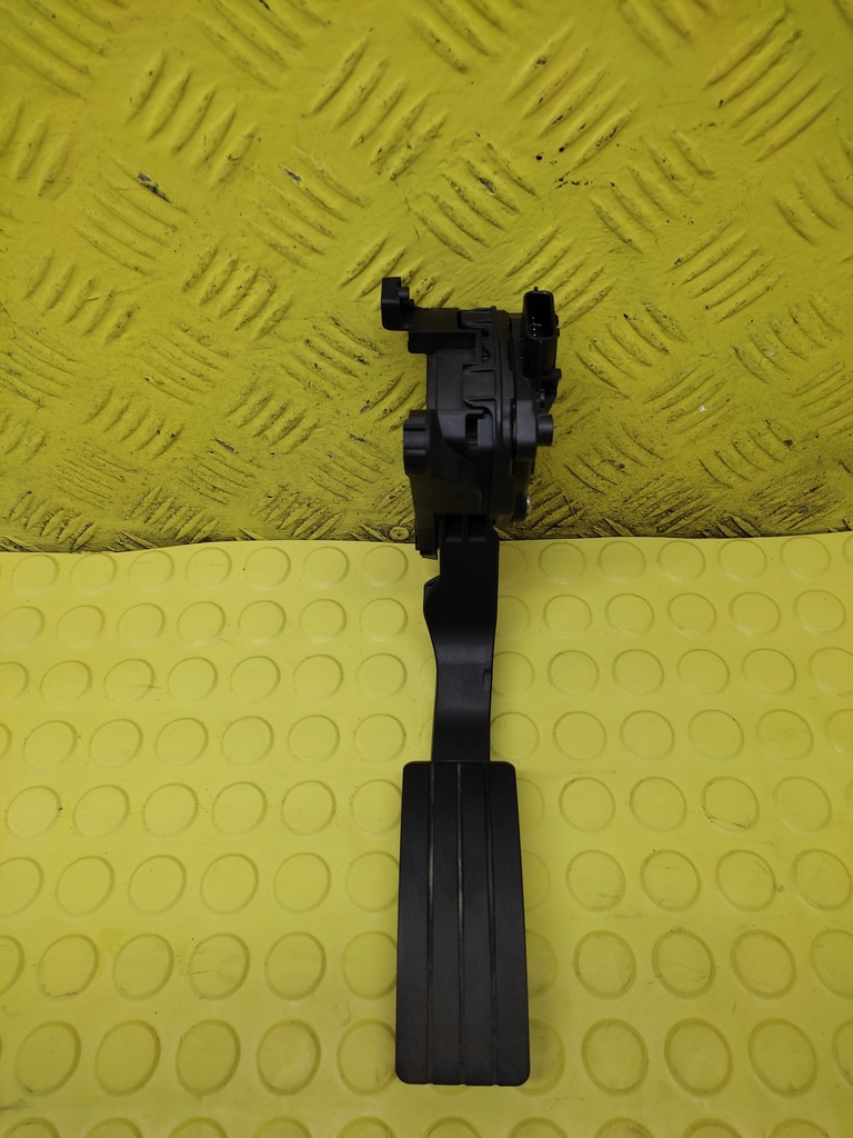 фото №1, Dacia sandero педаль потенціометр газу 180022703r