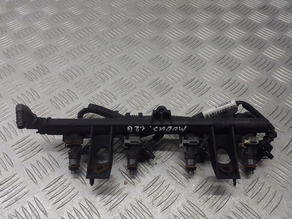 фото №3, Молдинг упорскування renault modus 1.2 8200367230 d4f