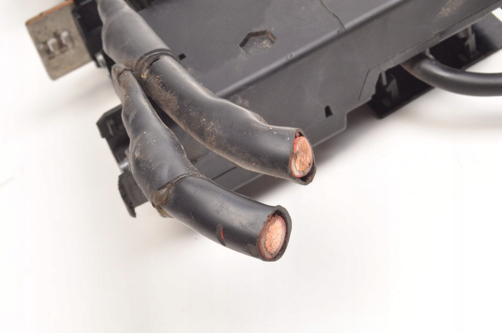 фото №4, Mercedes slk w172 r172 предохранитель клеммы пиротехническая plus a1725401450