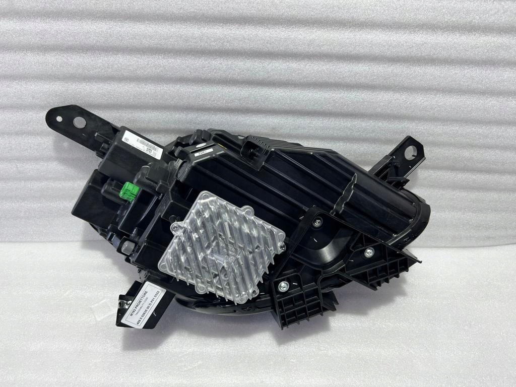 фото №11, Maserati grecale usa full led лампа левая правая