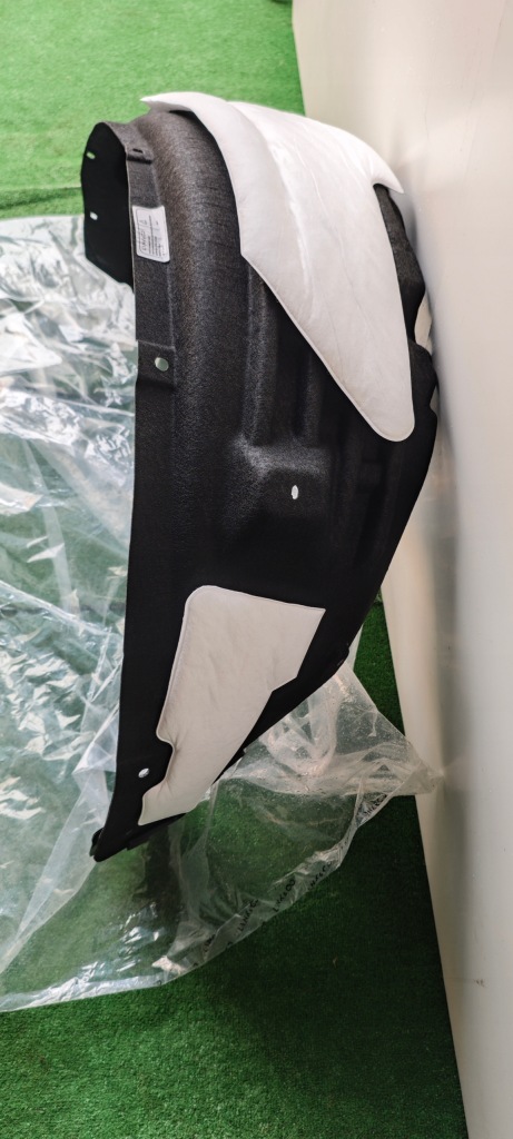 фото №3, Nowe подкрылок правый задняя lynk&co 01