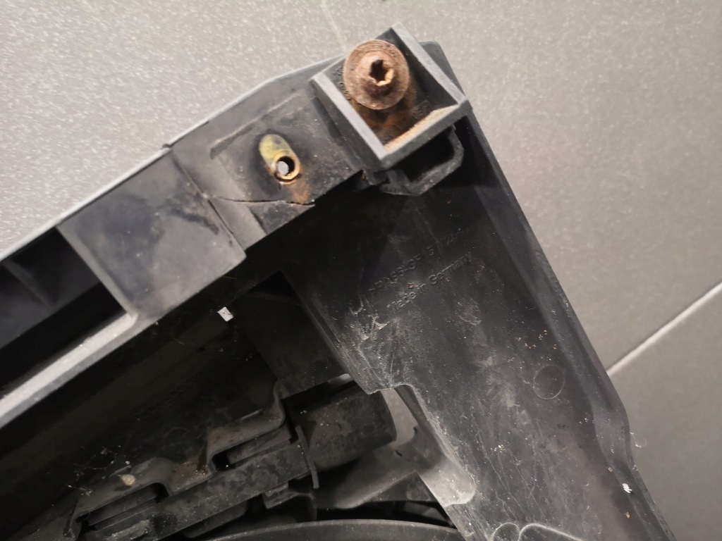 фото №7, Вентилятор корпус audi s8 d3 5.2 fsi 4e0121205n