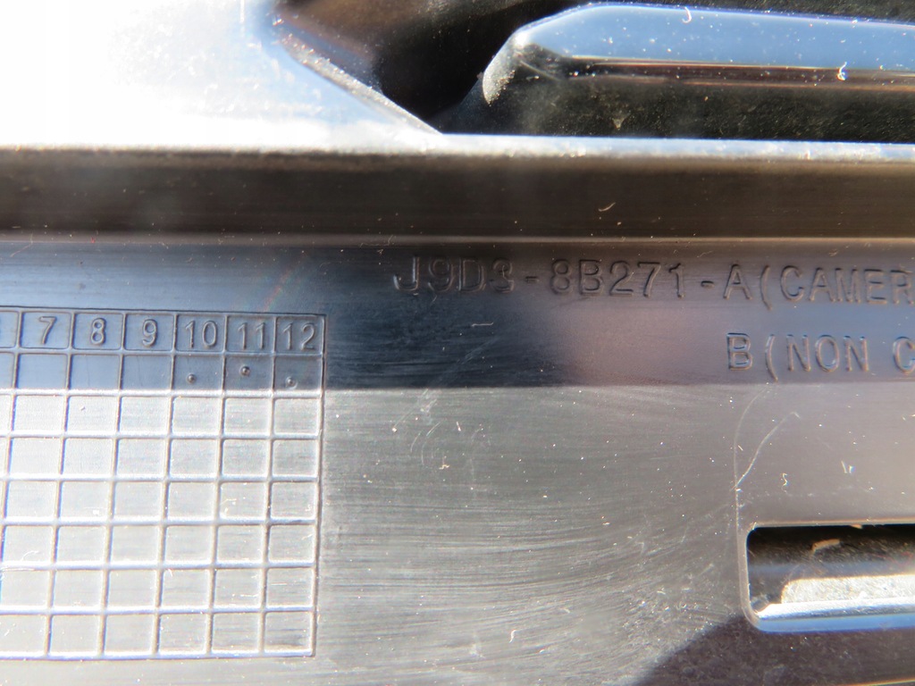 фото №13, Решётка радиатора решётка радиатора jaguar i-pace x590 j9d3-8b271-a 18-